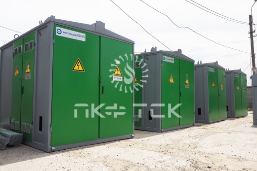 В металлическом корпусе (КТП киоскового типа)